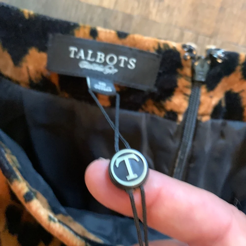 Talbots brushed cotton/velvet midi‎ animal skirt. NWT. 109 retail